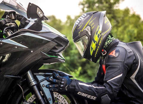 A Guide to Using Credit to Finance Your Biker Life