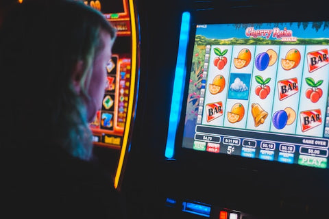 3 Most Interesting Motor-Themed Online Slots Reviews